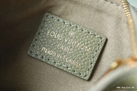 Aaa replica ru POCHETTE ACCESSOIRES VUITTON MULTI LOUIS 0802